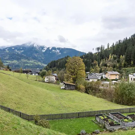 Luxurious In Near Ski Area *